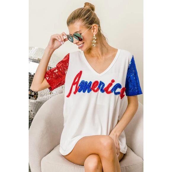 BiBi Metallic Letter V-Neckline Sequin Short Sleeves Relaxed Fit Top | Off White - Picture 3 of 11